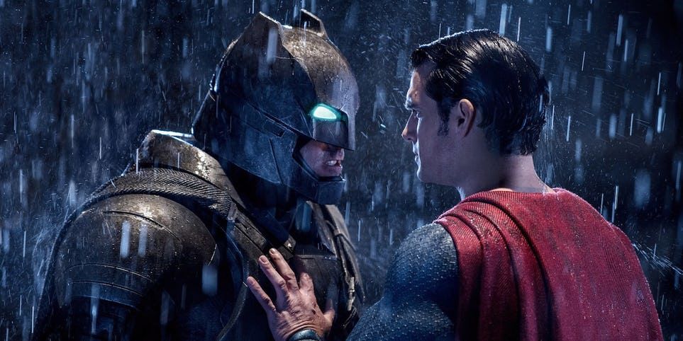 Batman vs Superman: DC respondeu oficialmente quem venceria a luta