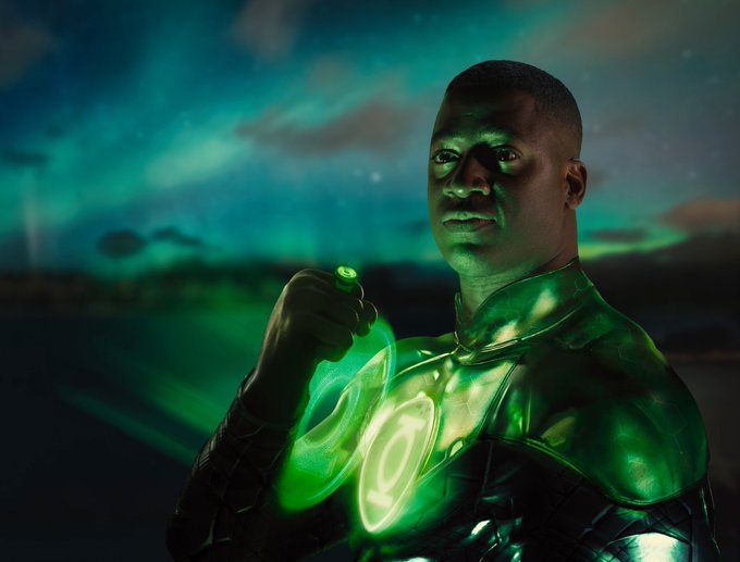 Snyder Cut: Wayne T. Carr surge como Lanterna Verde em imagem oficial