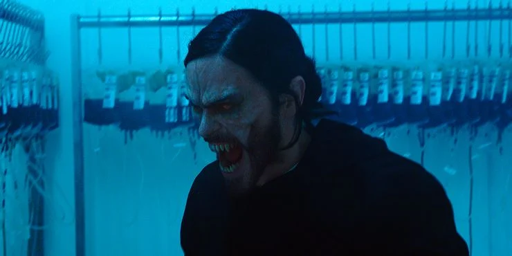 Jared Leto; Morbius presta homenagem a Batman Begins de maneiras icônicas