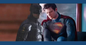 Batman de Robert Pattinson encontra o novo Superman em imagem incrível