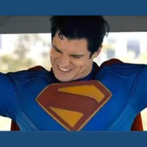David Corenswet como Superman, foto dos sets
