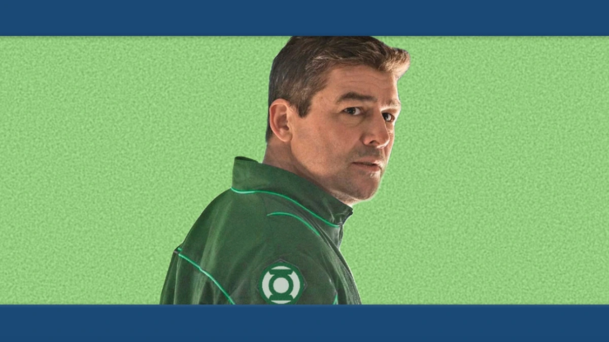 Kyle Chandler como Hal Jordan