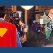Superman 2 - Novas imagens de set mostram Superman com traje destruído e Lex Luthor com um arma especial