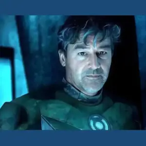 Lanternas Veja imagens oficiais de Hal Jordan com seu traje de Lanterna Verde